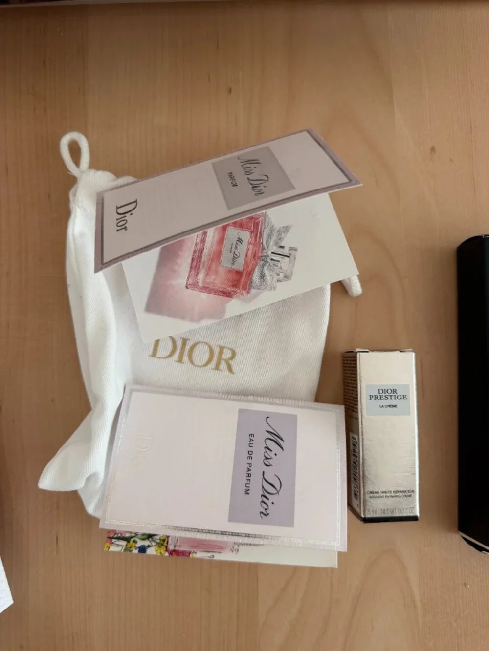 Dior Diorshow Overvolume Mascara & Dior Lip Glow Butter in Lychee